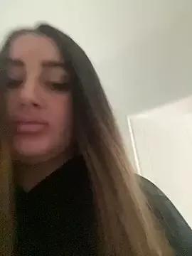 hotAlys on StripChat 