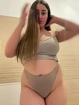 hotAlys on StripChat 