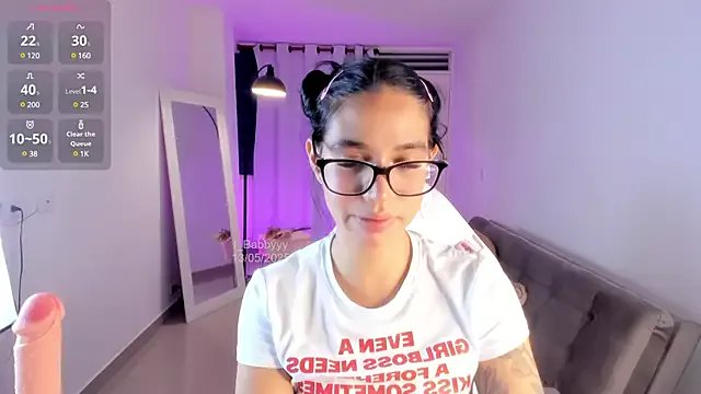 Freechat i_babbyyyy on StripChat