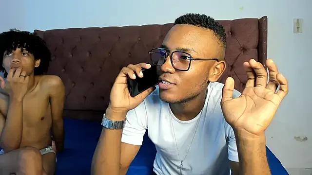 jony_honey from StripChat