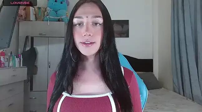 Freechat karla_zambrano on StripChat