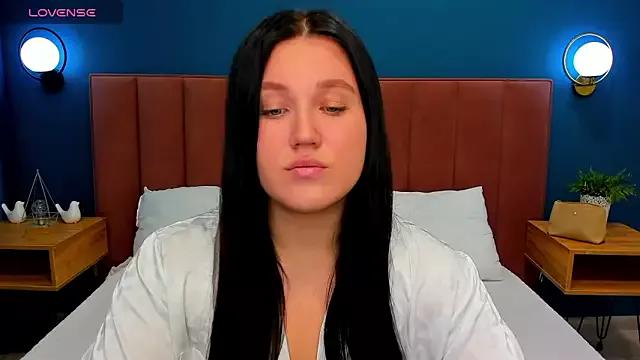 Kassandra__grey on StripChat 