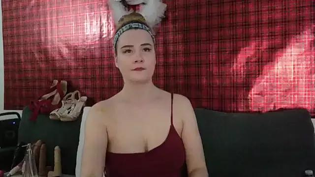Kellylynn69 on StripChat 