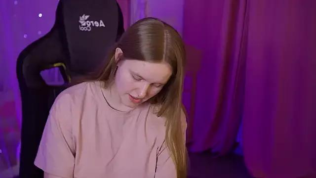 KellyPoter on StripChat 