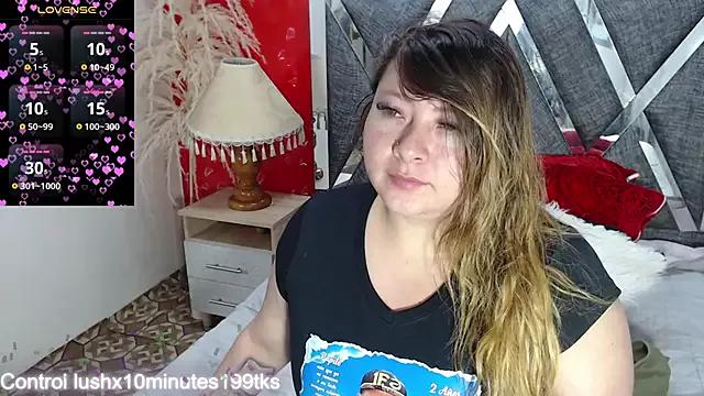 Kharla_Marin on StripChat 