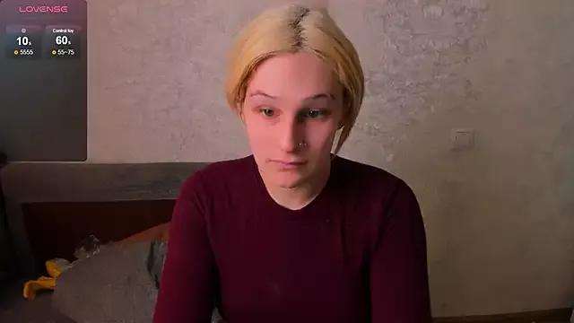 Freechat Kleo_Godde on StripChat