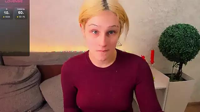 Freechat Kleo_Godde on StripChat