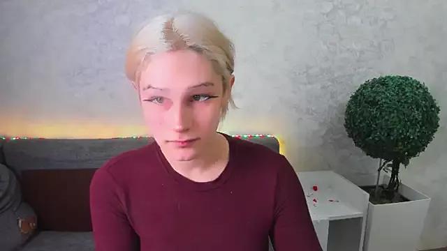 Freechat Kleo_Godde on StripChat