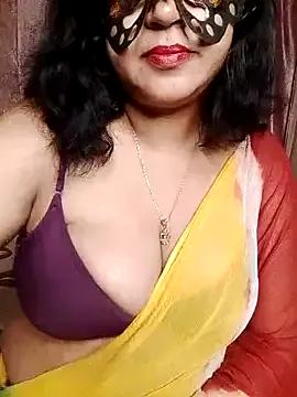 Laaly_Sona on StripChat 
