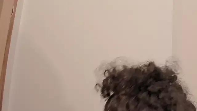 leahaltomm on StripChat 