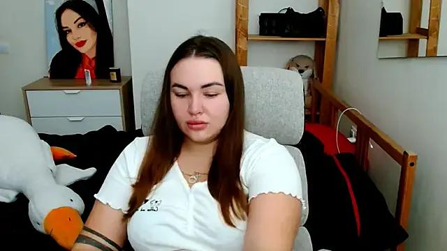leila_beayte_ on StripChat