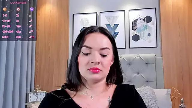 lennabell on StripChat 