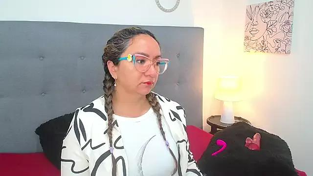 leyla_smithx on StripChat 