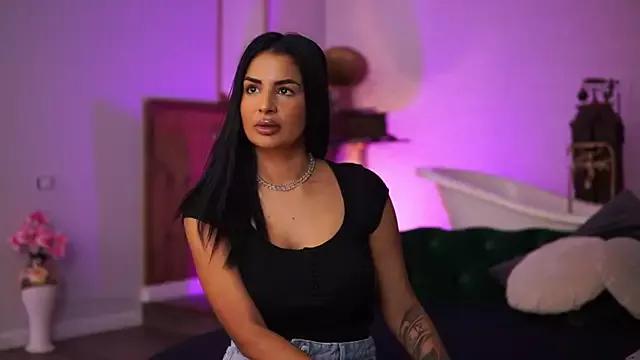 LiloMahe on StripChat 