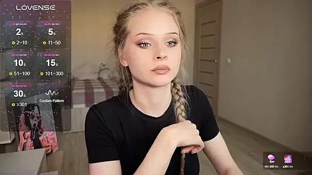 lisa_barbie on StripChat 