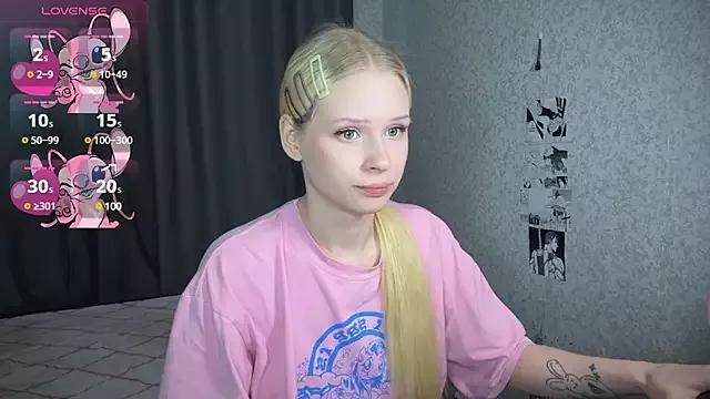 lisa_barbie on StripChat 