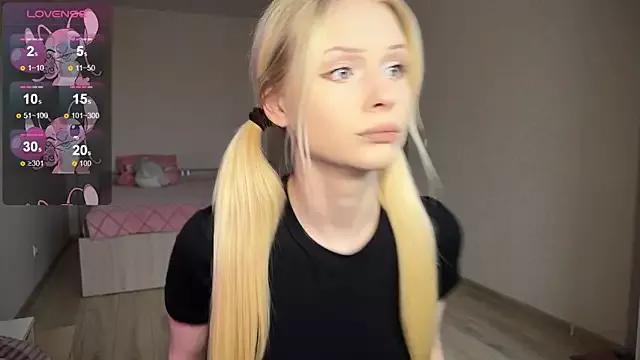 lisa_barbie on StripChat 