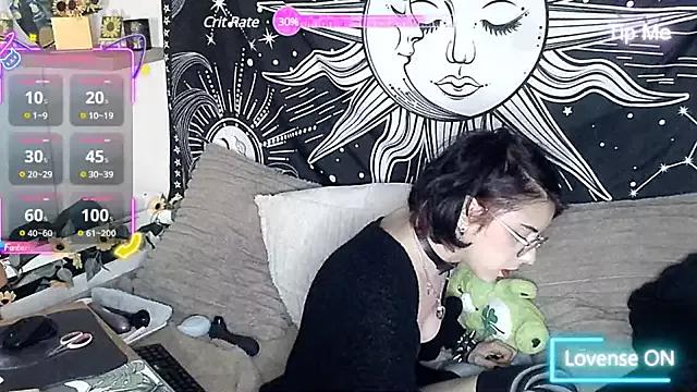 Freechat LisandreLaVenale on StripChat