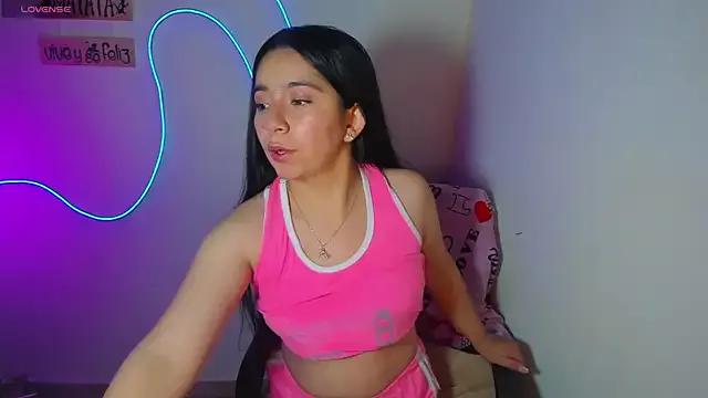 litle_mily_ on StripChat 