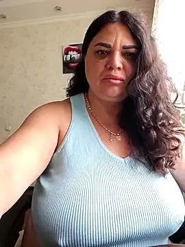 littleRikka from StripChat