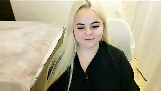 Freechat lovely-eyes on StripChat