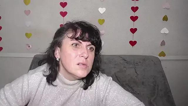 LuciaMii on StripChat 