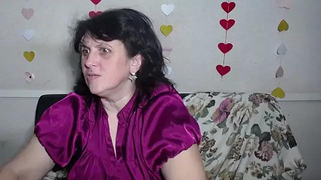LuciaMii on StripChat 