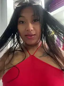 luisa16xxx on StripChat 