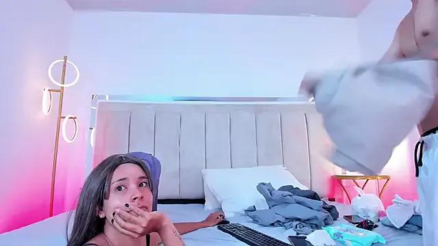 LunaBrian on StripChat 