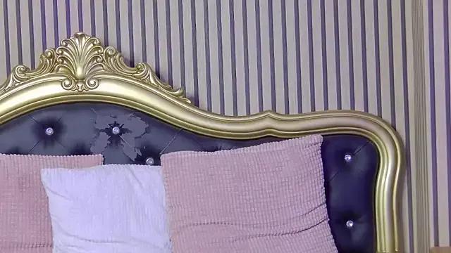 Naked LunaHart wants you to fuck her body now LunaHart from StripChat