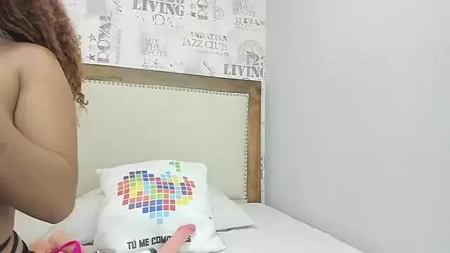 MELINAMARTINS on StripChat 