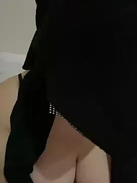 Melisa7777 on StripChat 