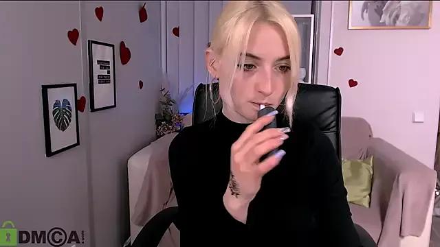 melisa_white1 on StripChat 