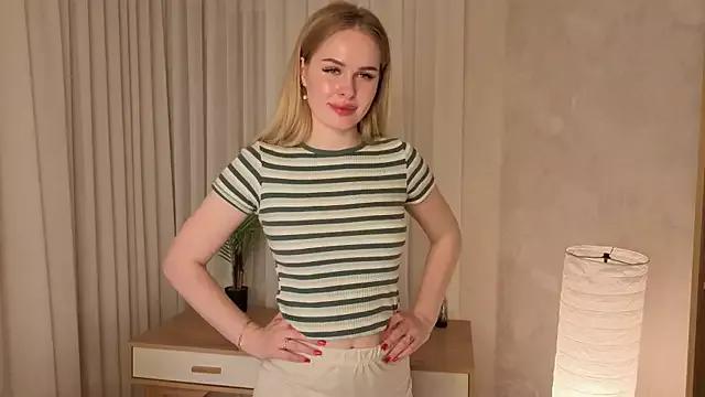 MerciaFountain on StripChat 