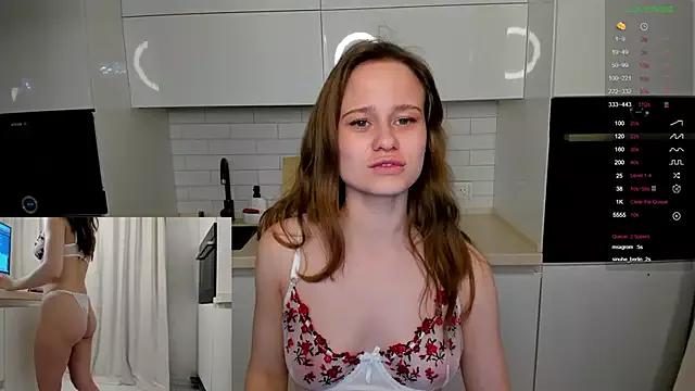 Mia_Kittyy on StripChat 