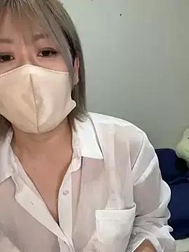 mii06 on StripChat 