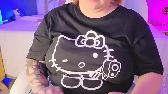 Miiss_Bubble on StripChat