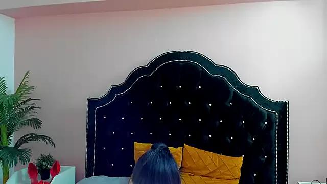 NaddaReed on StripChat 