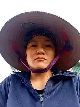Nguyenlan on StripChat 