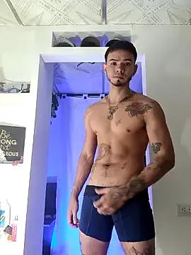 Freechat Niick01_ on StripChat