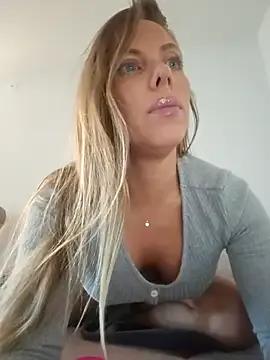 Cute Nova-Lee wants you to fuck her body now Nova-Lee from StripChat