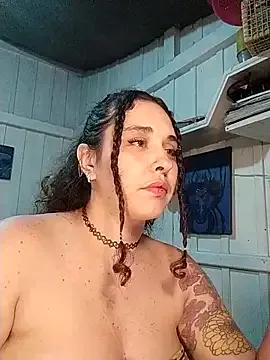 Try Ocultly, she wants to masturbate for you Ocultly from StripChat