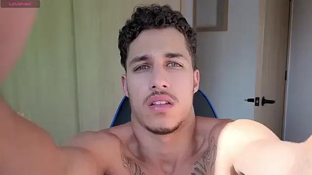 Sexy orionblaze69_ from StripChat orionblaze69_ from StripChat