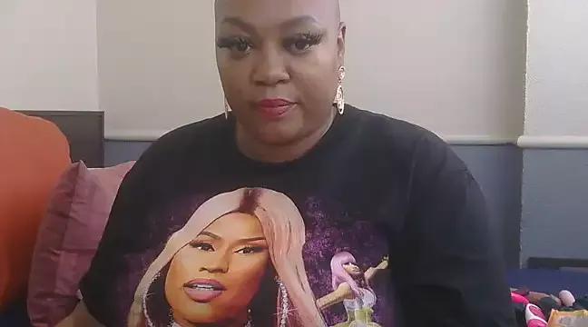QUEENxJESSI on StripChat 