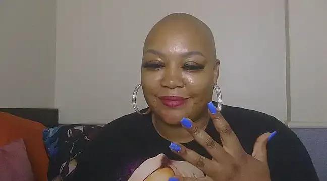 QUEENxJESSI on StripChat 
