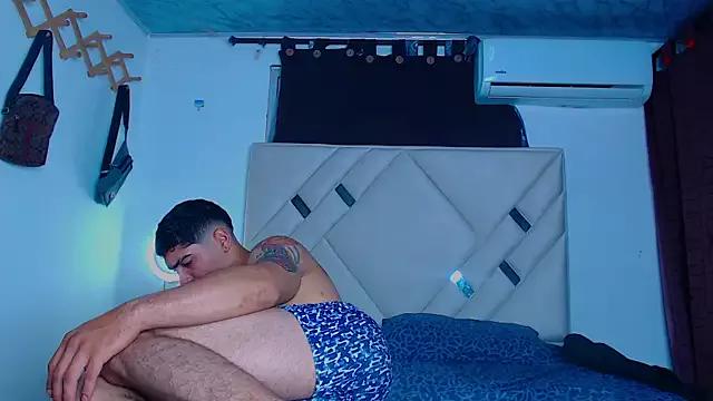 Rich_boy01 on StripChat 