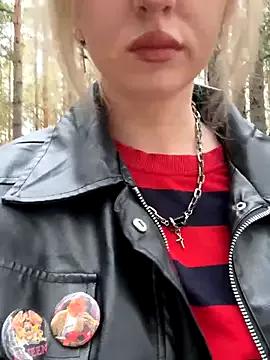 Masturbate to 23 years old RonnieKiss from StripChat RonnieKiss from StripChat