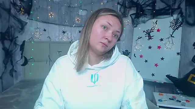 Masturbate to SallyVerda, she wants to masturbate for you SallyVerda from StripChat
