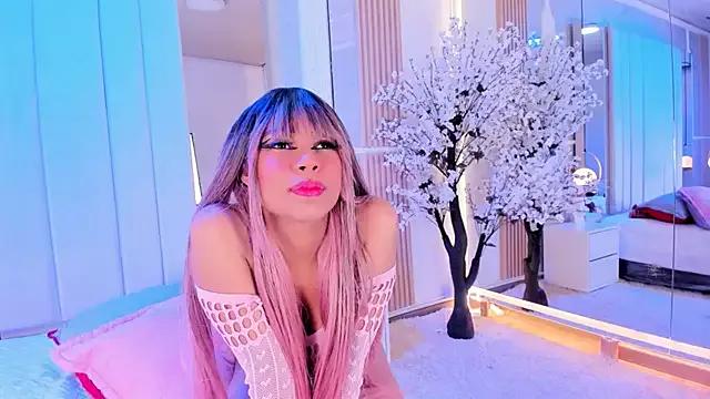 Freechat salomebenz on StripChat