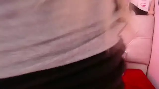 Freechat sarawiliamx on StripChat